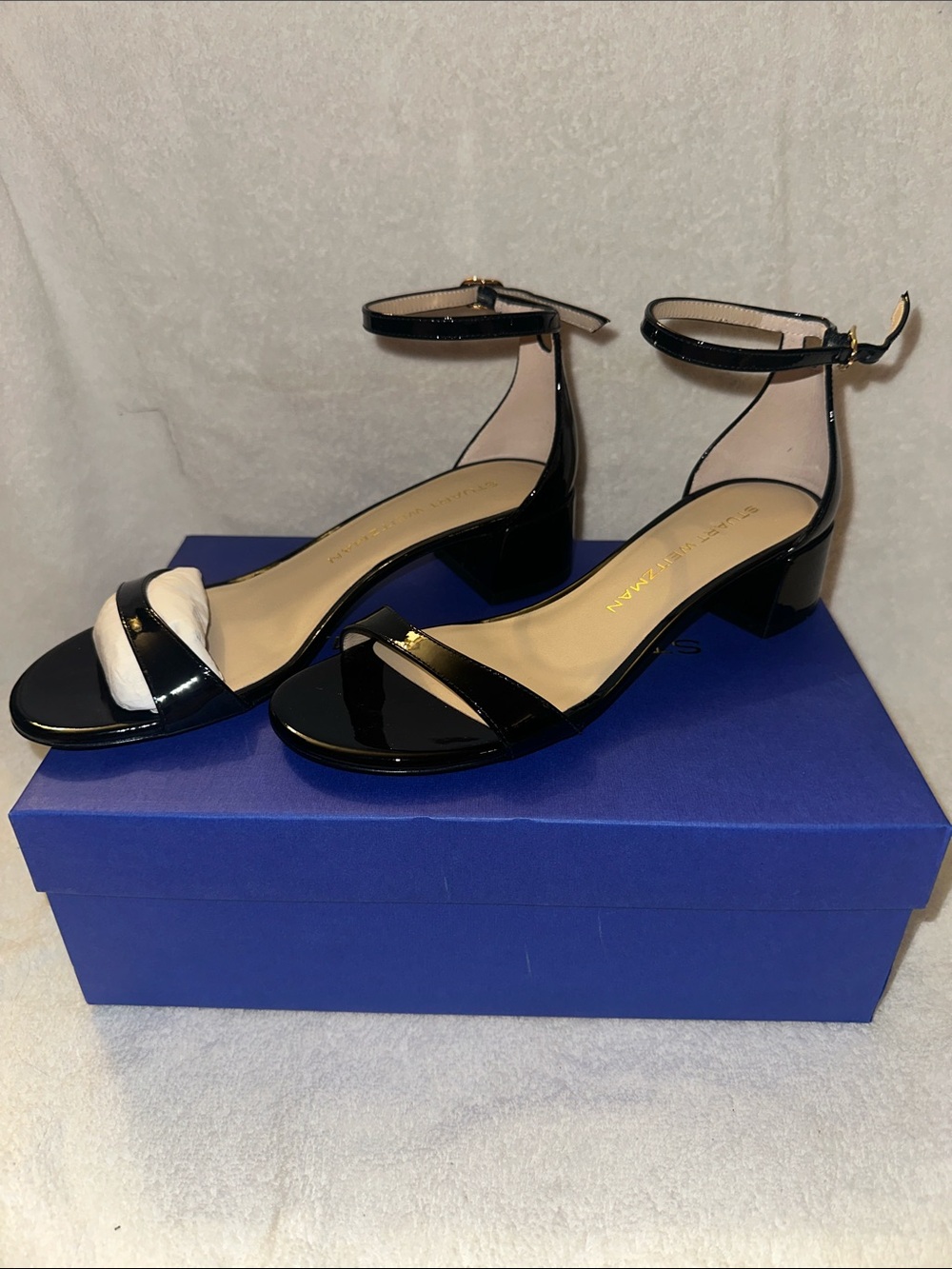 BRAND NEW - Stuart Weitzman Strappy heels size 37.5